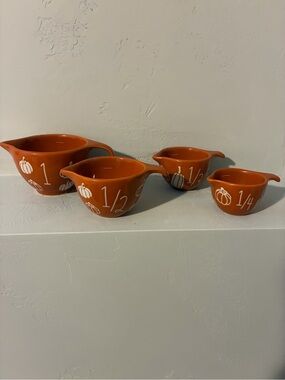Rae Dunn pumpkin measuring cups
